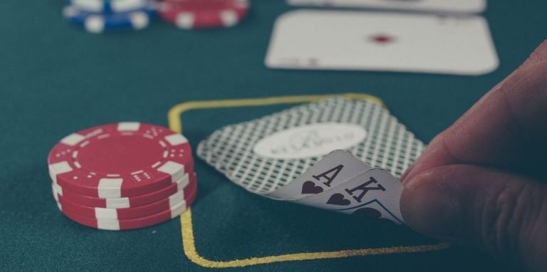 Casion777 အွန်လိုင်း ကတ်ဂိမ်း Baccarat Poker Myanmar ကတ်စီကစားမှု